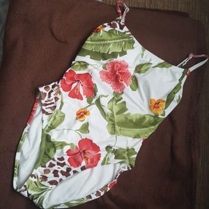 Flower rhinestone One piece bathing suit